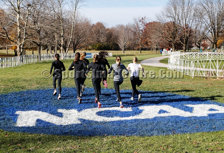 2015NCAAXCFri-015.JPG - 2015 NCAA D1 Cross Country Championships, November 21, 2015, held at E.P. "Tom" Sawyer State Park in Louisville, KY.
